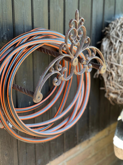 Garden hose holder