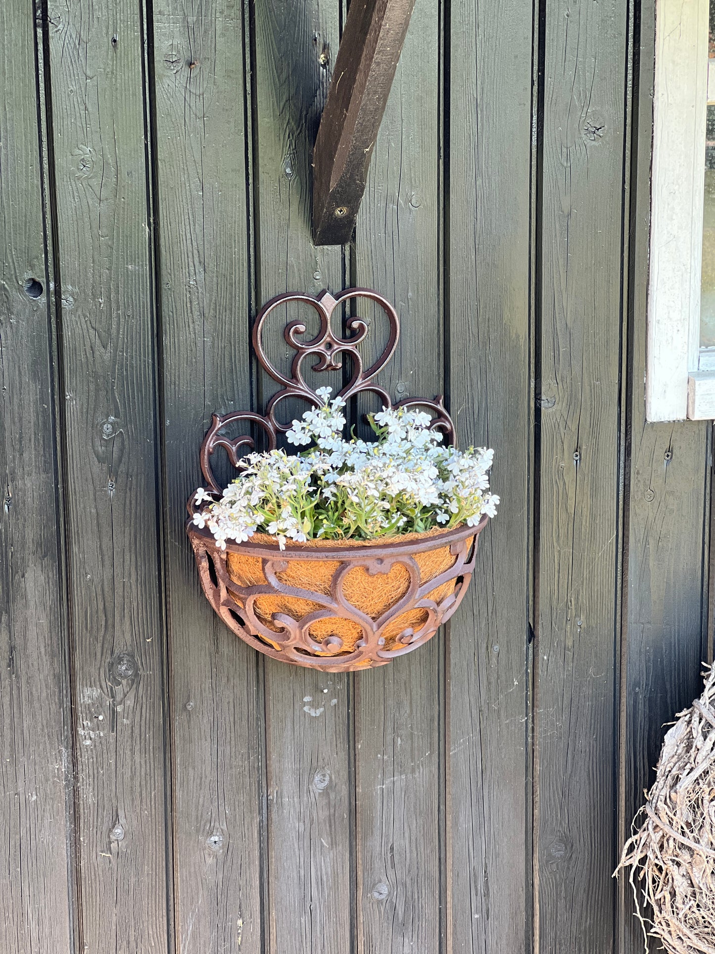 Hanging flower box