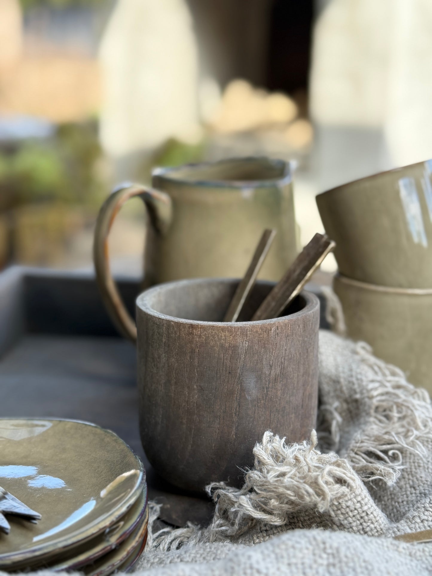 Kadek Wooden Pot – Luksa