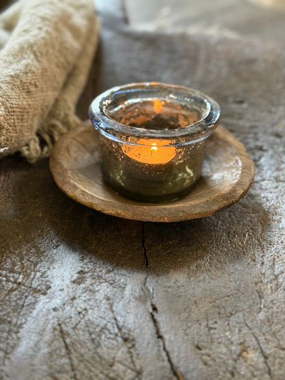 Old wooden bowl (01)