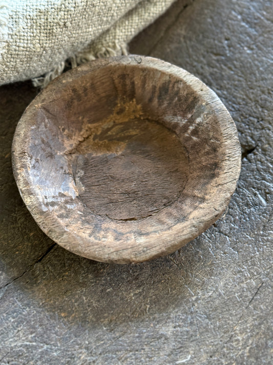 Oud houten schaaltje (02)