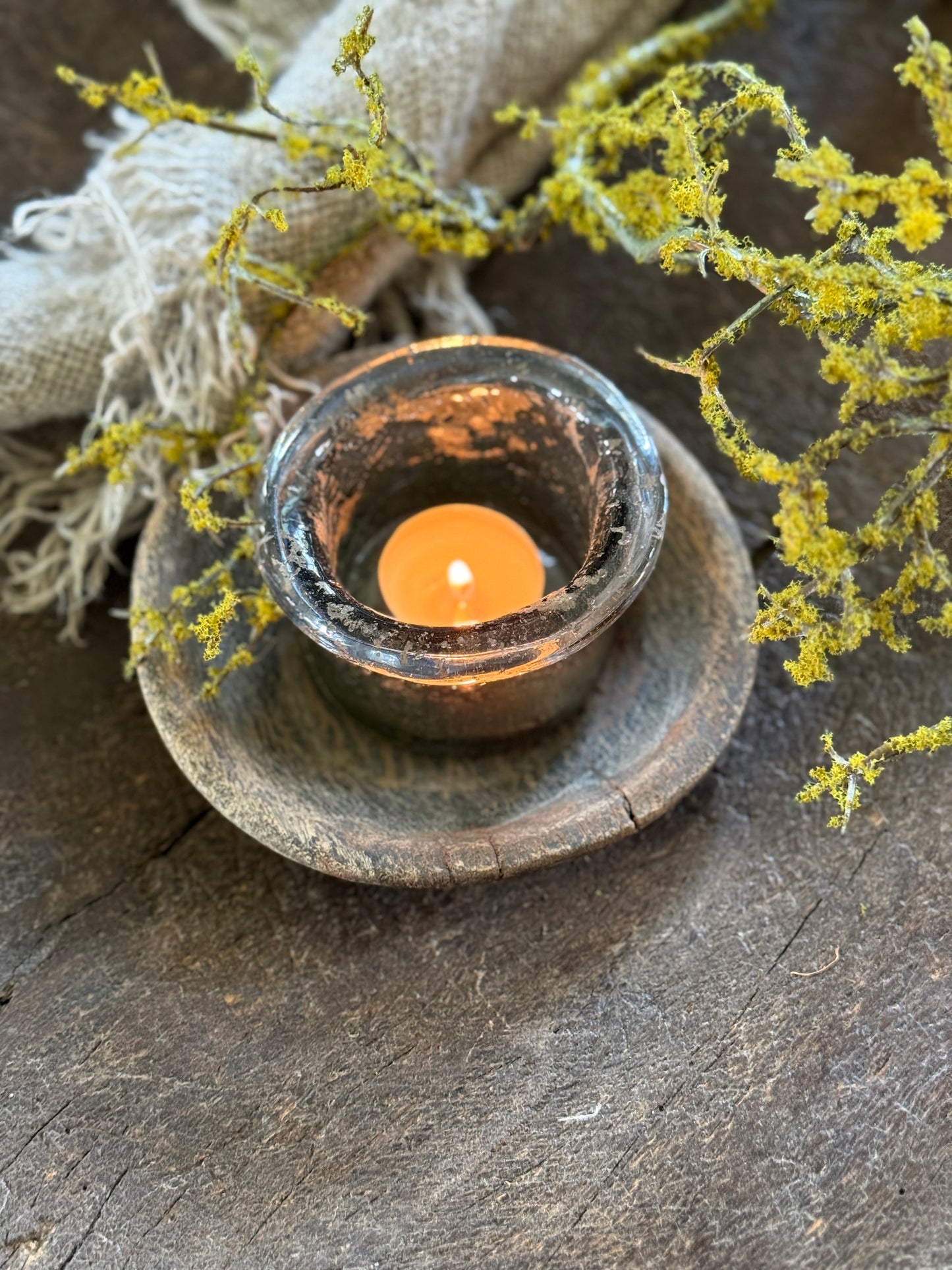 Old wooden dish (05) Be-Uniq