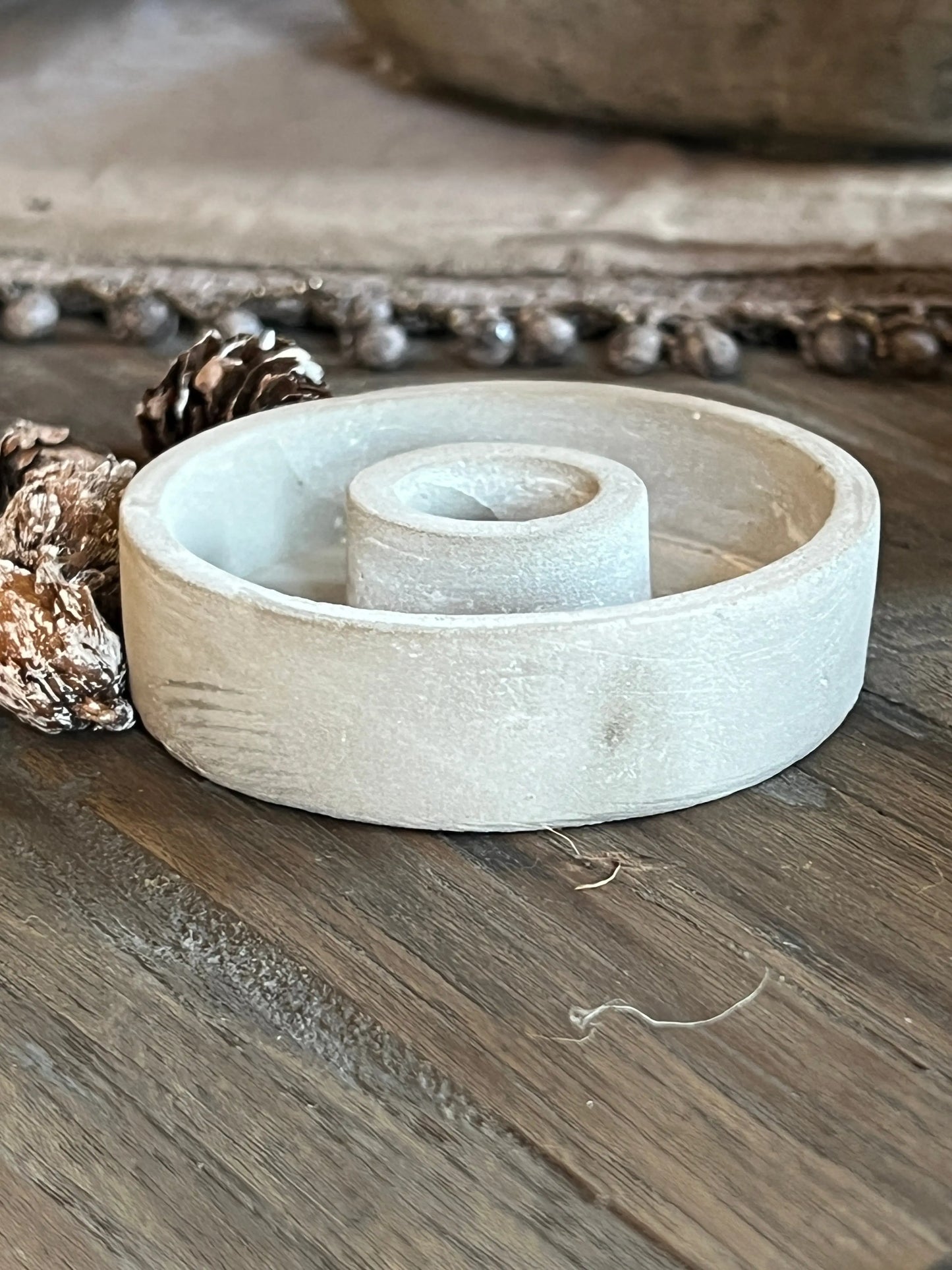 Concrete candle holder
