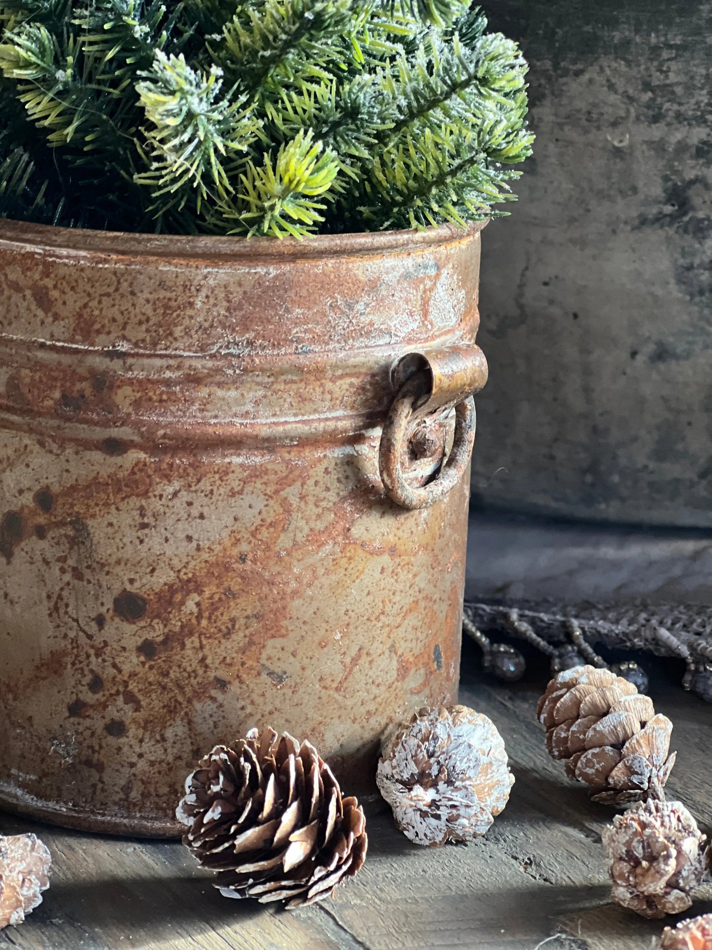 Rusted pot