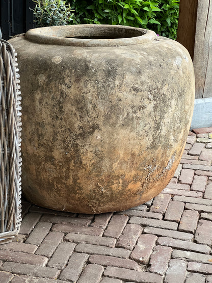 Oude waterpot, bol model, afhaalprijs
