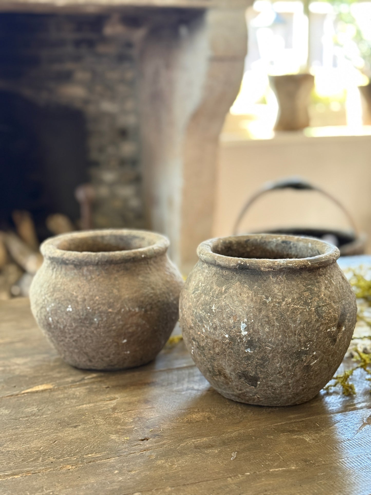 Unique old jar from Be-Uniq from India – weathered brown (LH02) Right in the picture