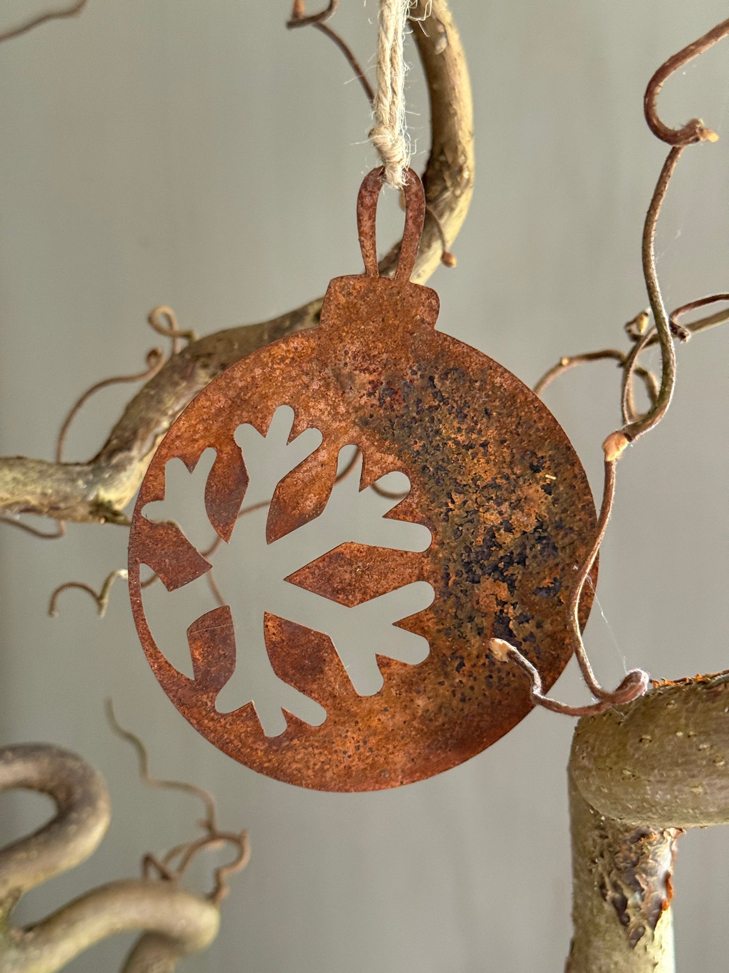 Rusted pendant Snowflake M