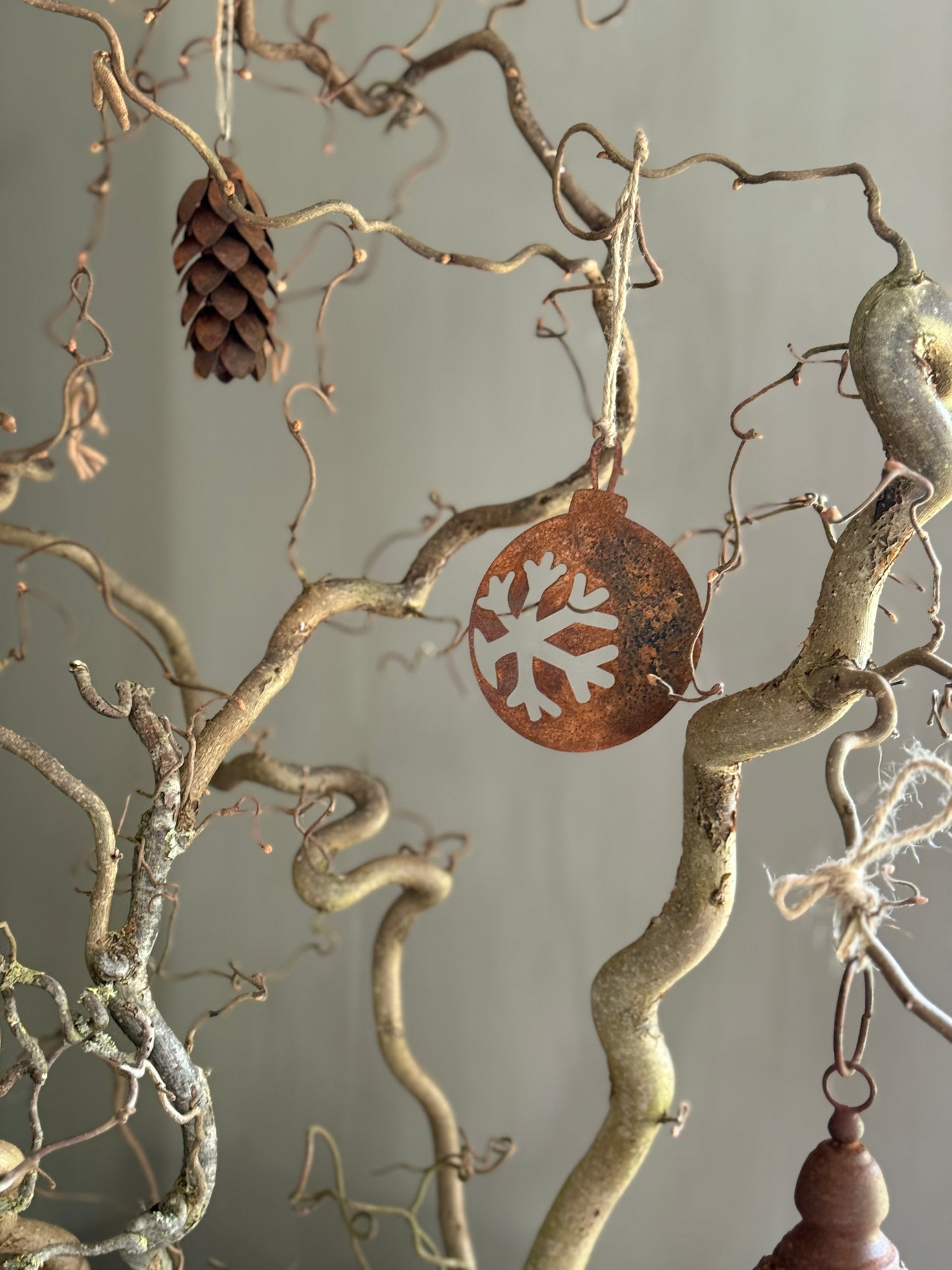 Rusted pendant Snowflake M