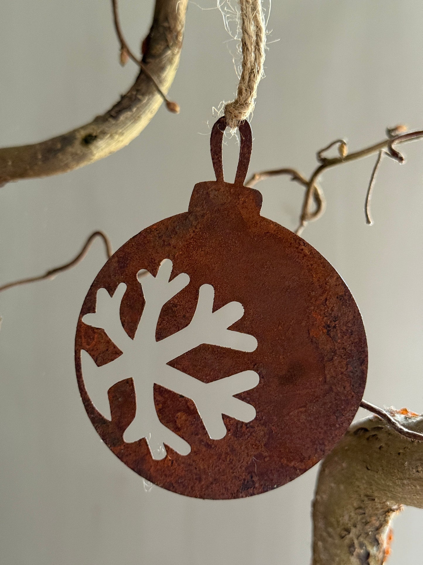 Rusted pendant Snowflake S