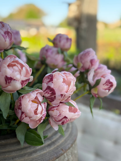 Artificial peony - half-open bud,