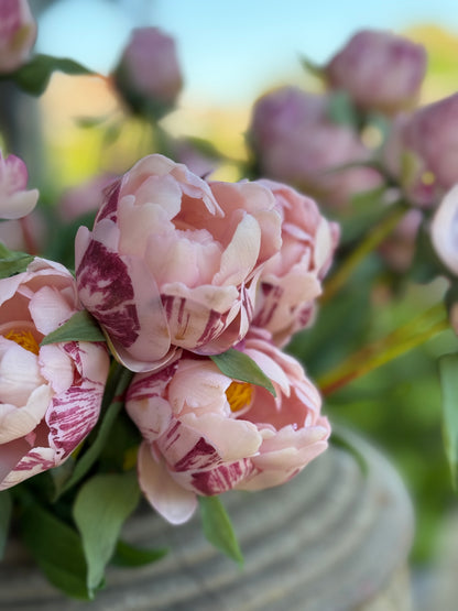 Artificial peony - half-open bud,