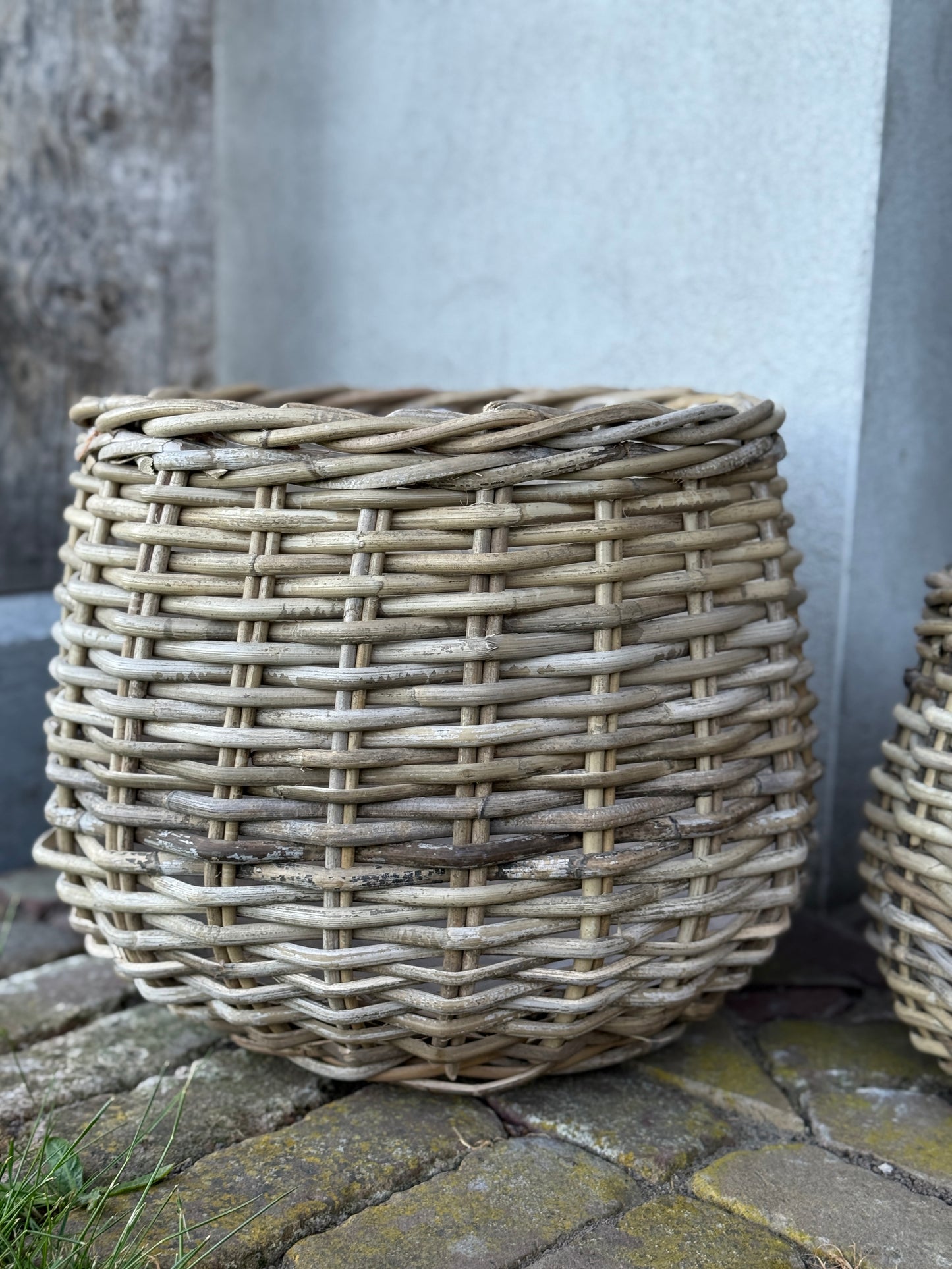 Rattan baskets – set of 2