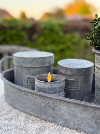 Zinc tealight holder