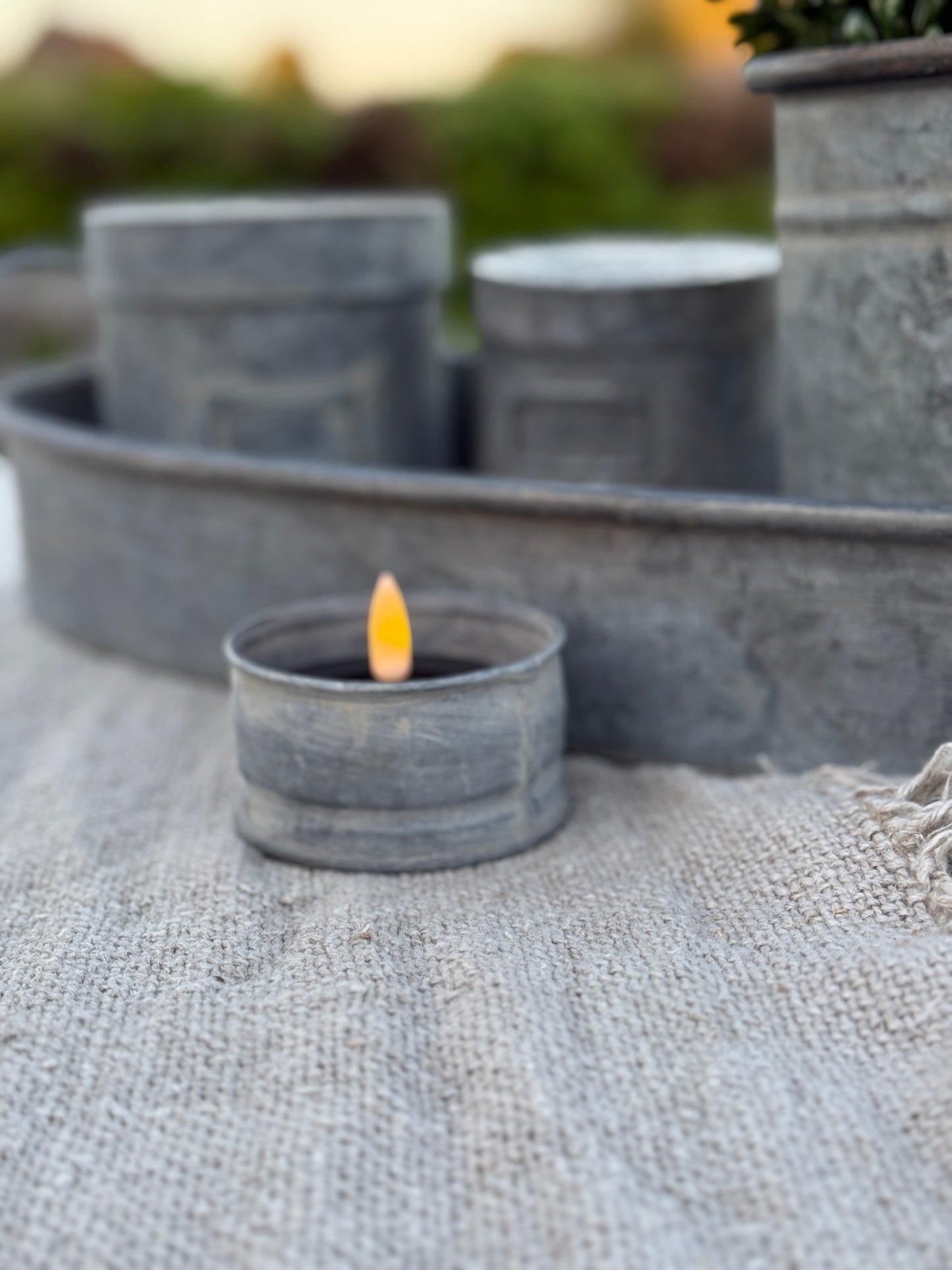 Zinc tealight holder