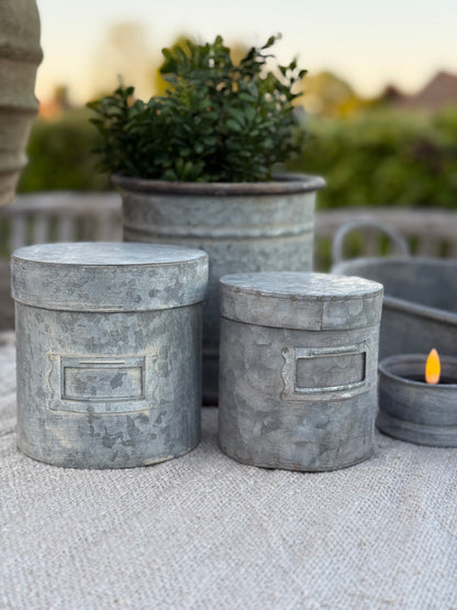Zinc storage jar with lid