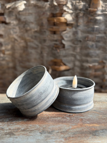 Zinc tealight holder