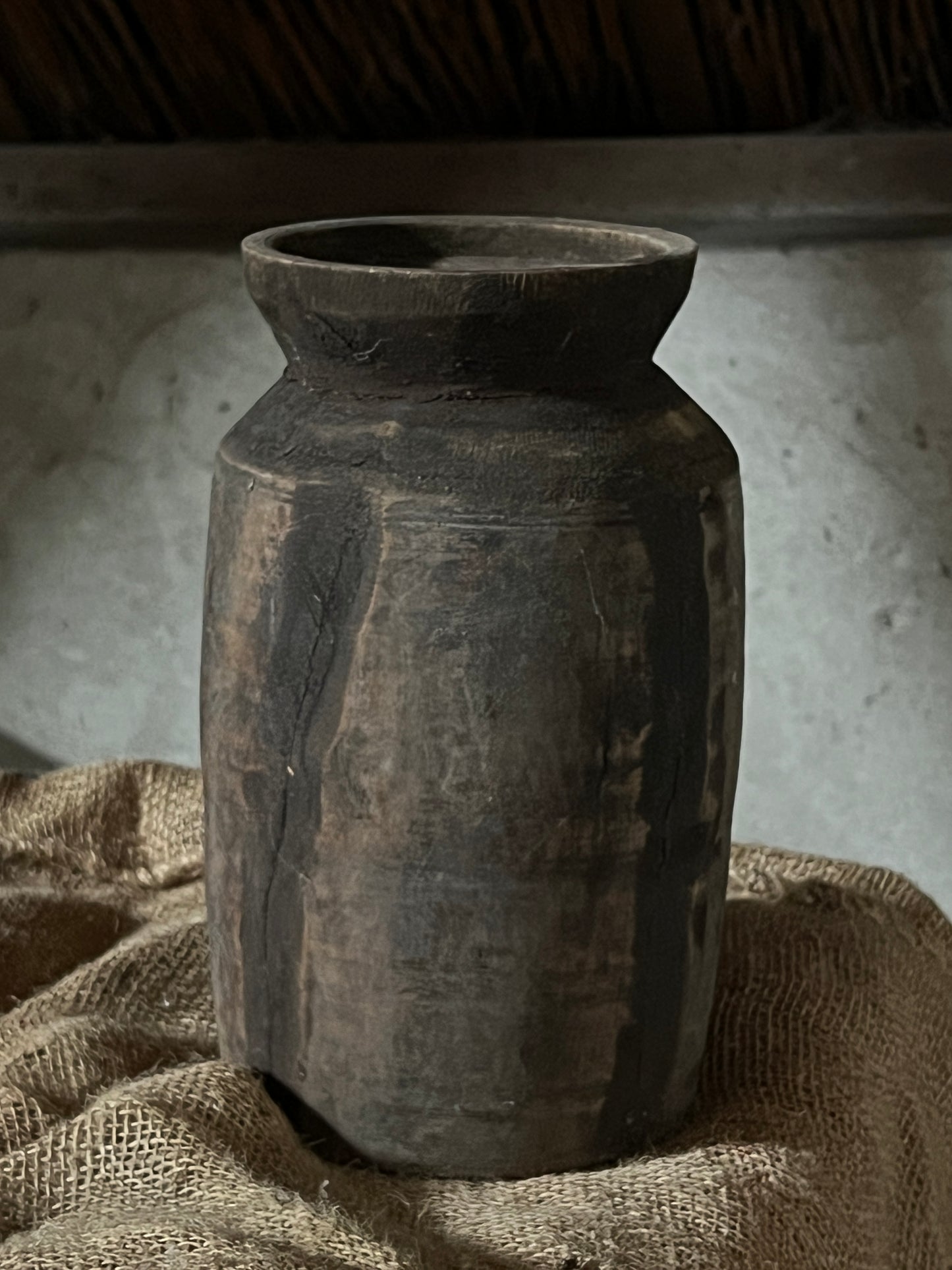 Oude nepalese pot (3)