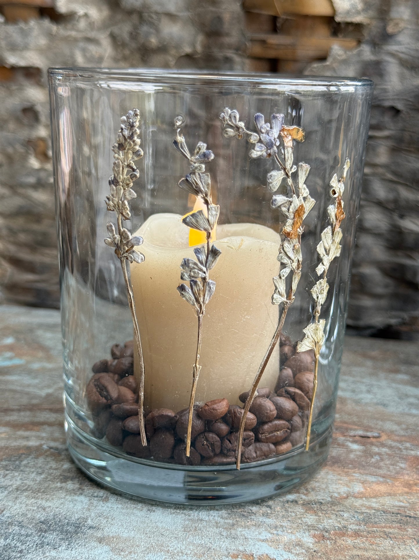 Windlicht met gedroogde bloemetjes – helder glas