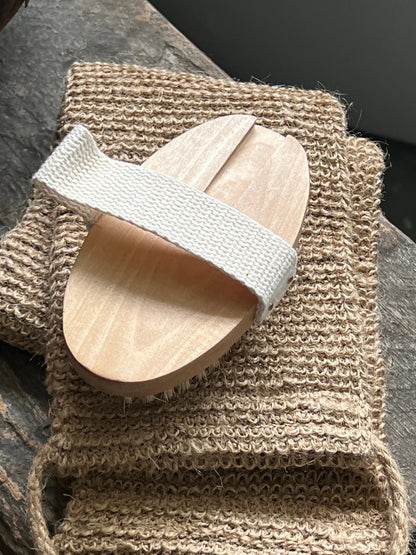 Bath brush