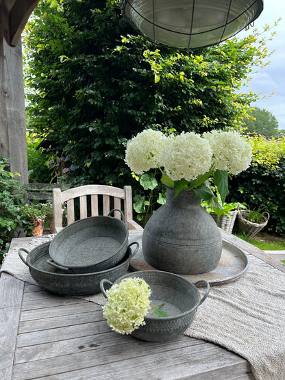 Metal vase XL