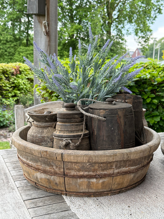 Oud Nepalese Pot met deksel (C1)