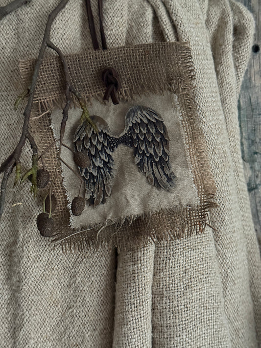 Kreidetuch mit Engelsflügeln