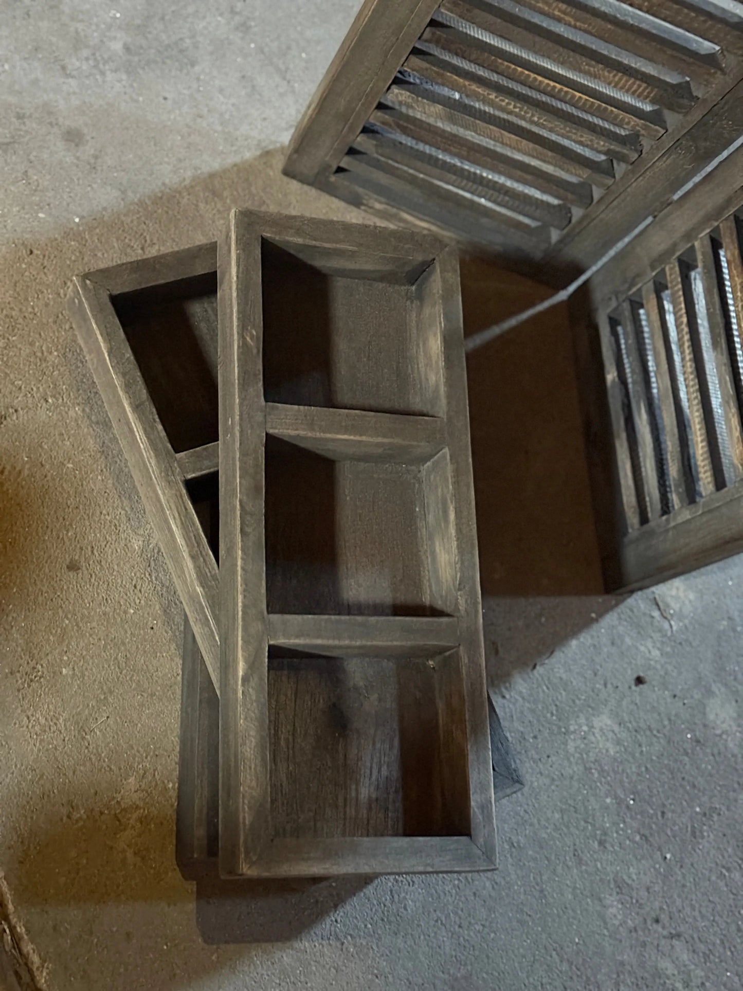 Wooden box, 3 compartments