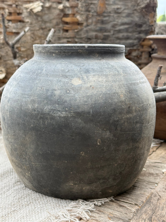 Chinese pot, Aura Peeperkorn (LH03)