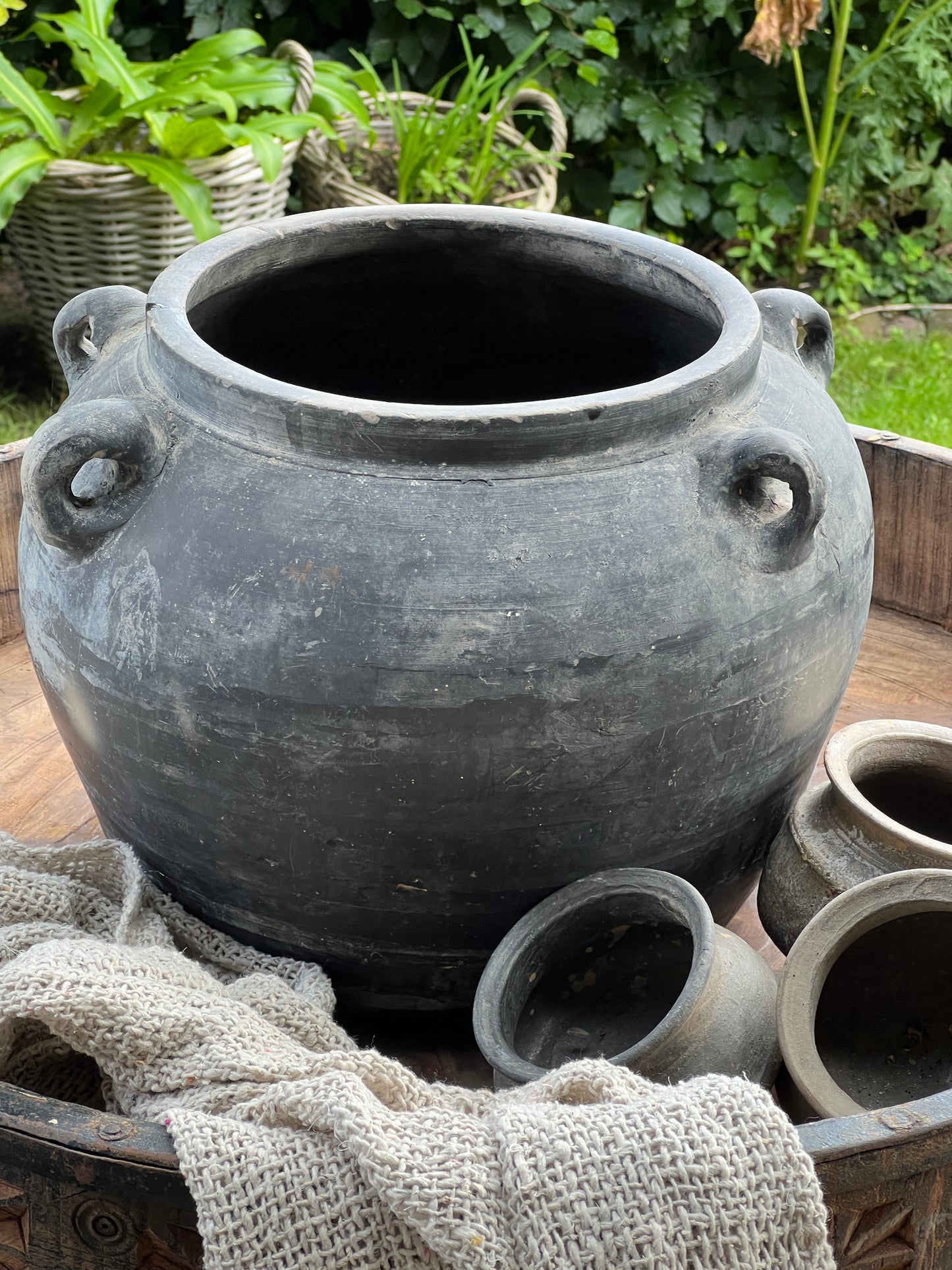 Chinese pot (19)