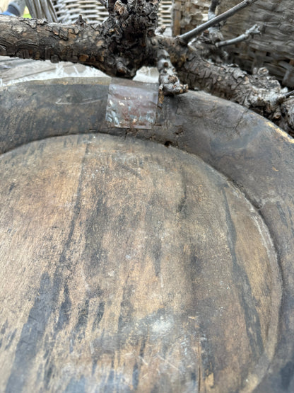 Old wooden bowl from India - Trapa Living - (LH4B)