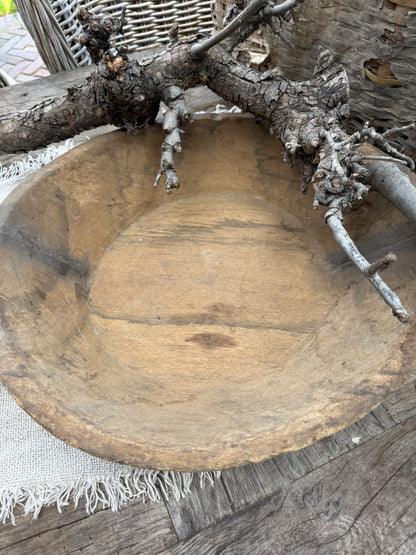 Old wooden bowl from India – unique and lived-in – (LH5B)
