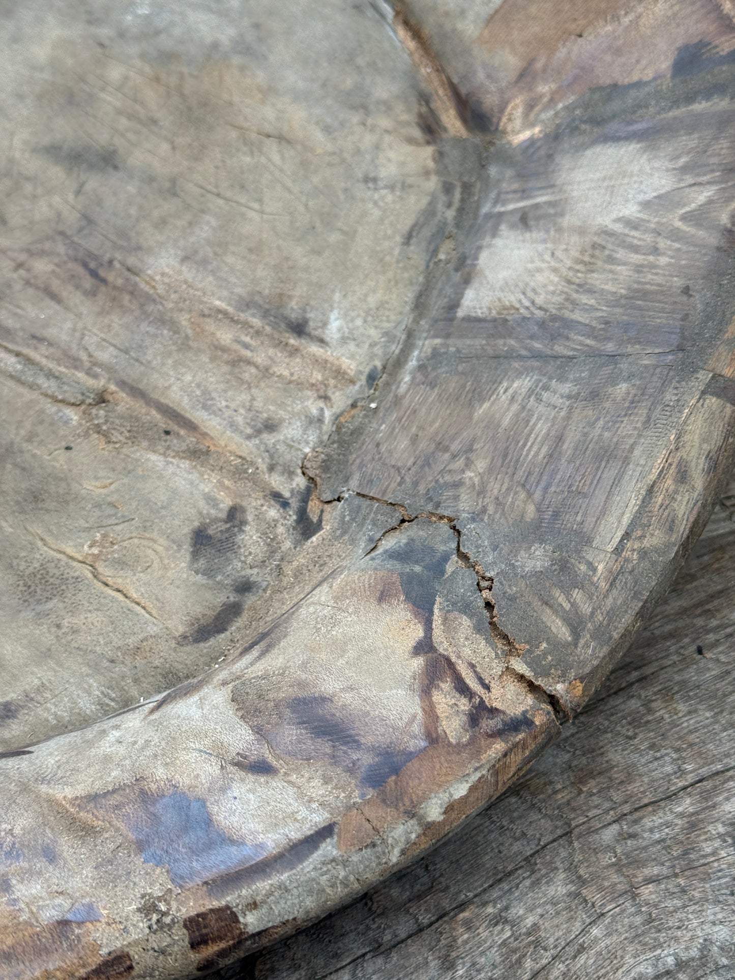 Old wooden bowl from India – unique and weathered (LH6B)