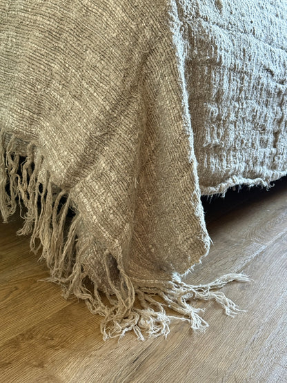 Leinen-Plaid/Tagesdecke Ada 250x250