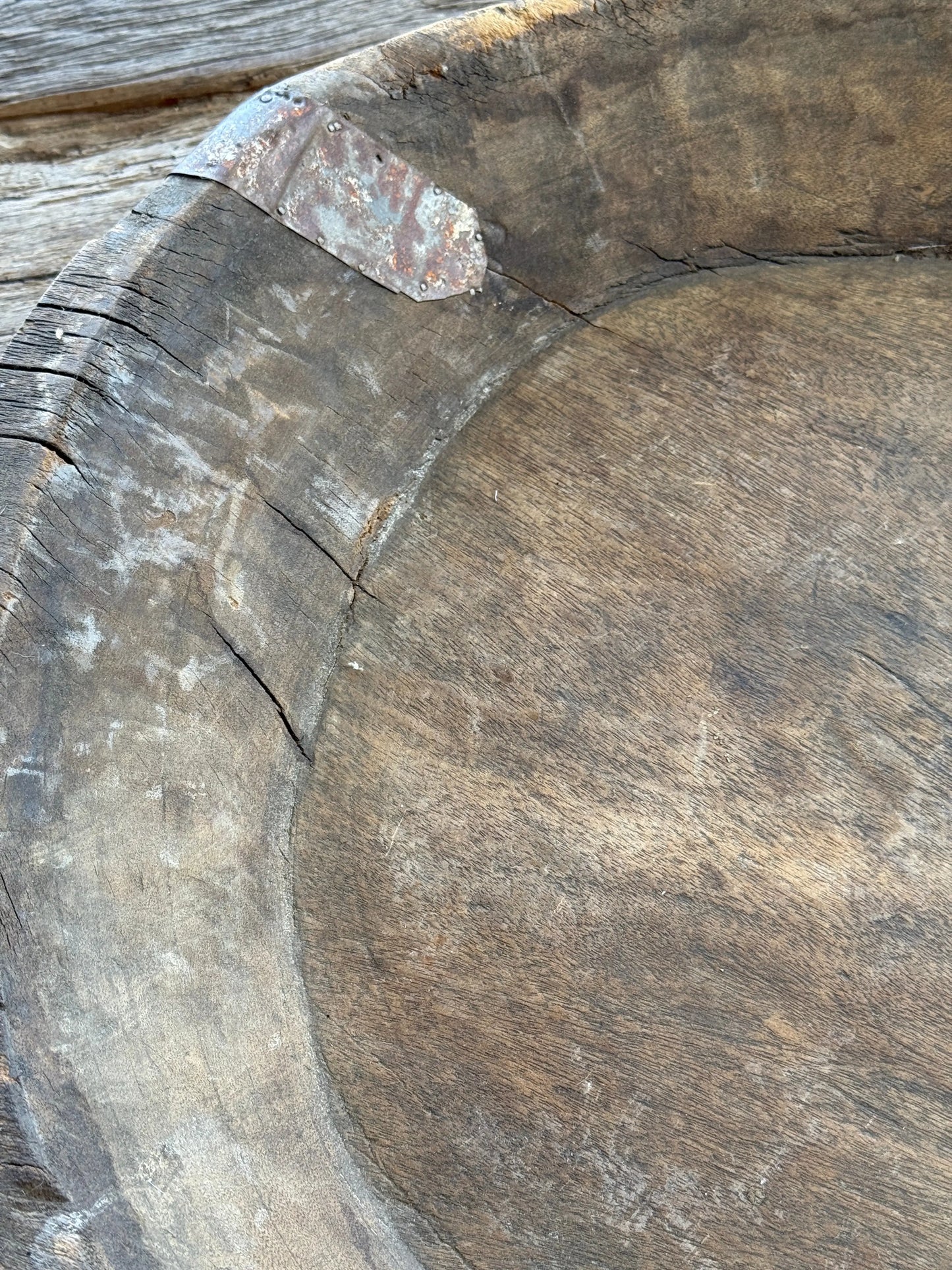 Old wooden bowl from India – Trapa Living -(LH8B)