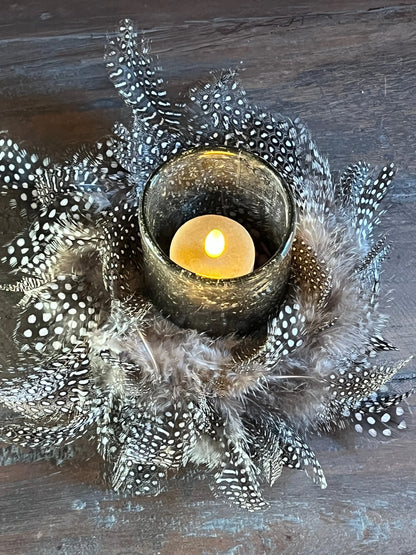 Wreath with small feathers