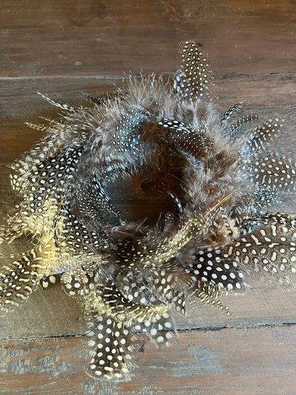 Wreath with small feathers