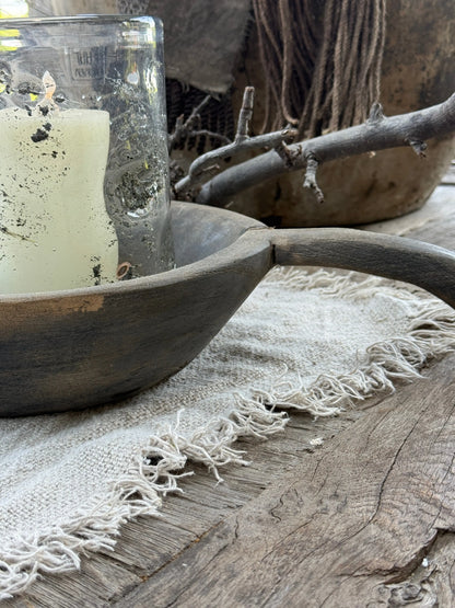 Weathered wooden bowl with a handle - Trapa Living (LH002)