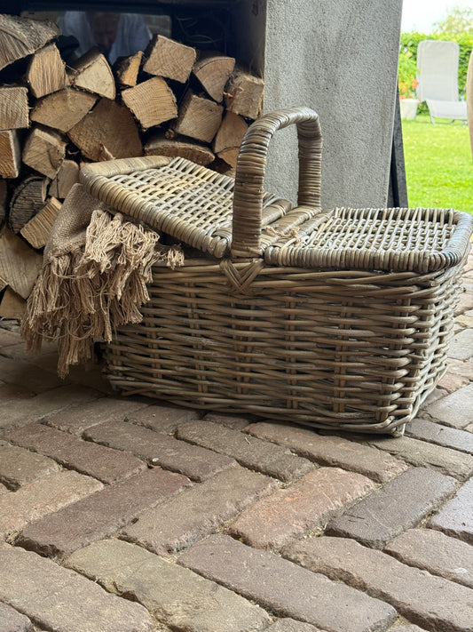 Rattan-Picknickkorb mit Henkel und 2 Deckeln