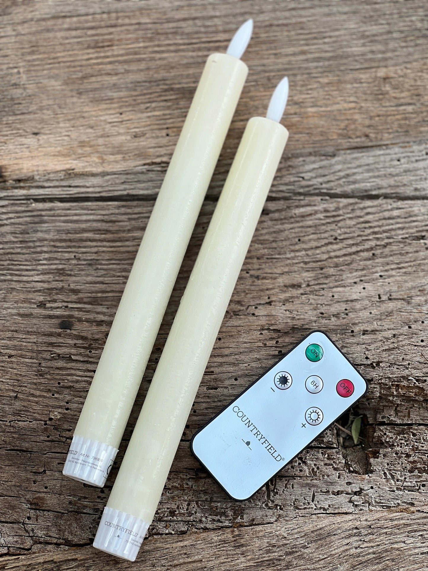 Dinner candle LED 24 cm Off White Countryfield. Set of 2 pieces incl. remote control