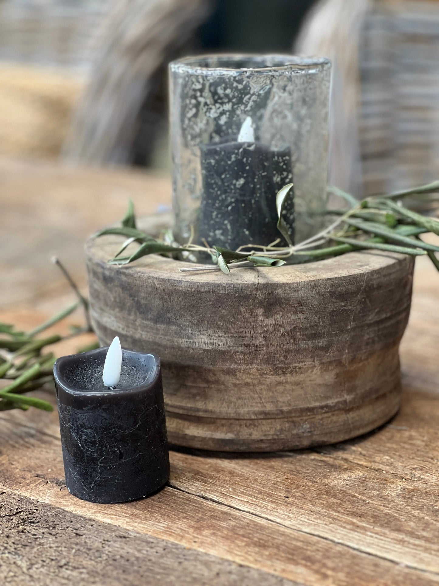 Stump Candle LED 6cm high, Black Countryfield. Set of 2.