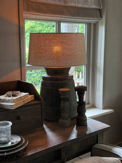 Unieke Lamp met linnen kap – oude pot uit India