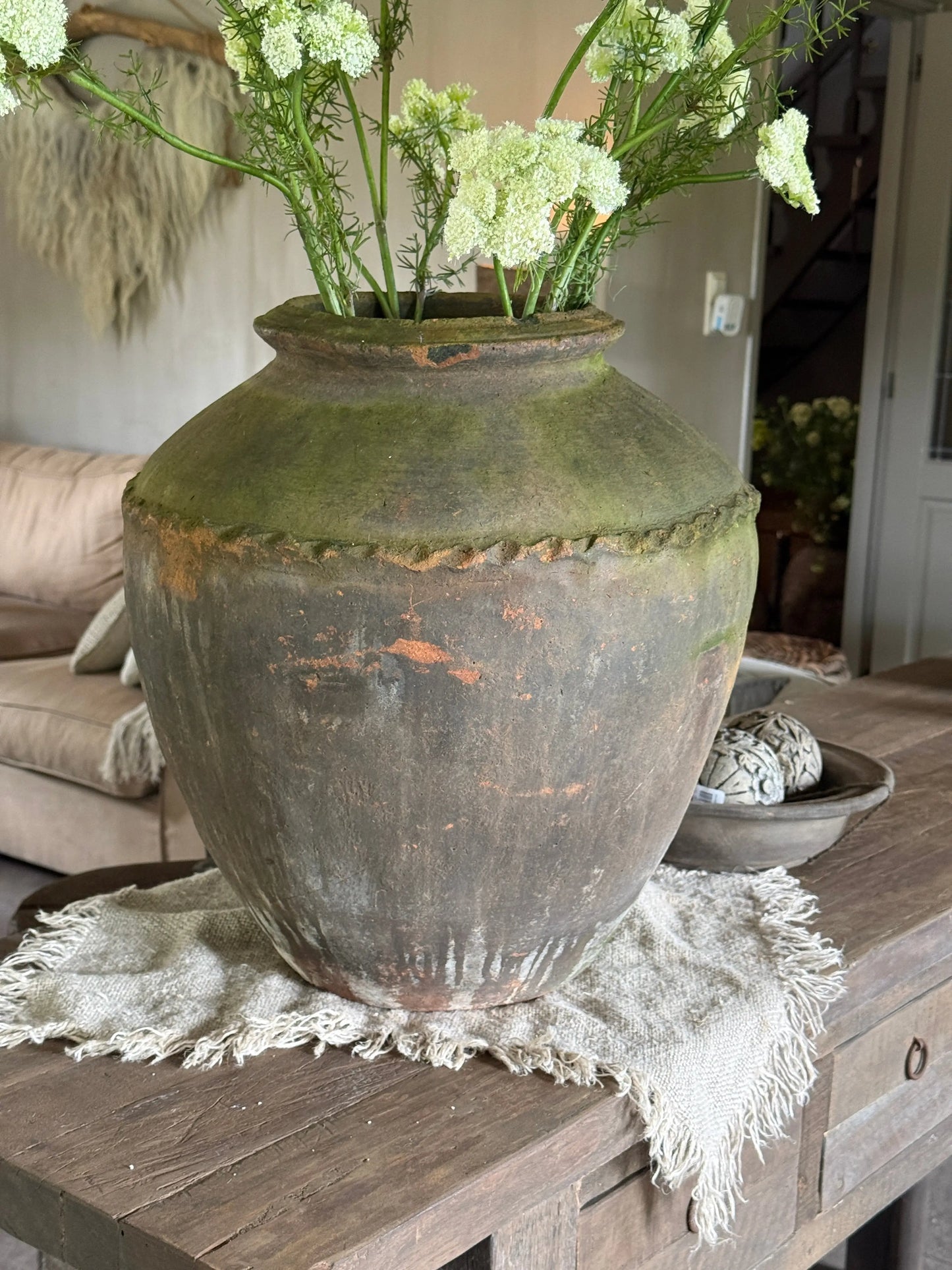 Old water pot from India - Please note! this is a pick-up item