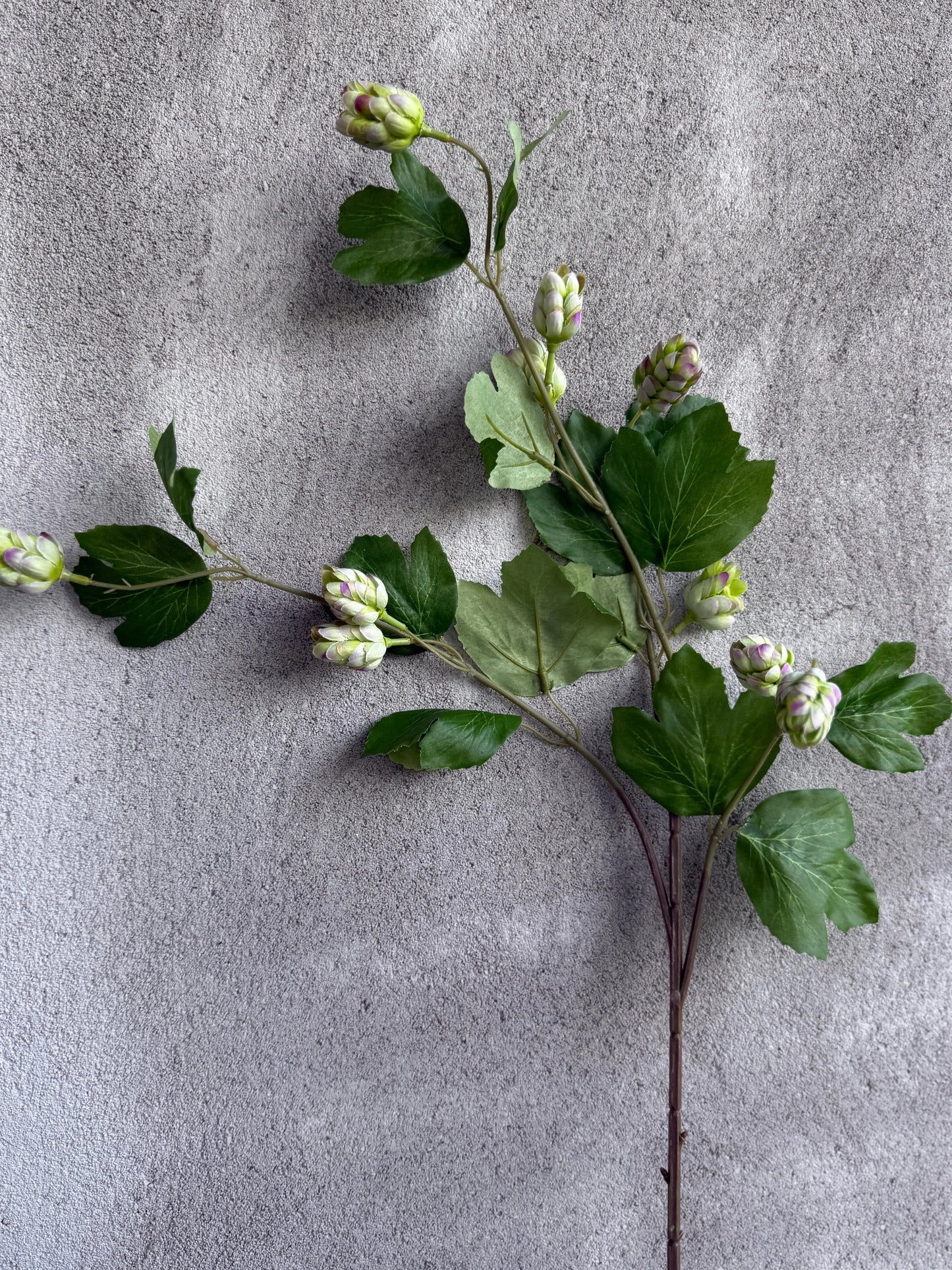 Artificial hop branch – 74 cm