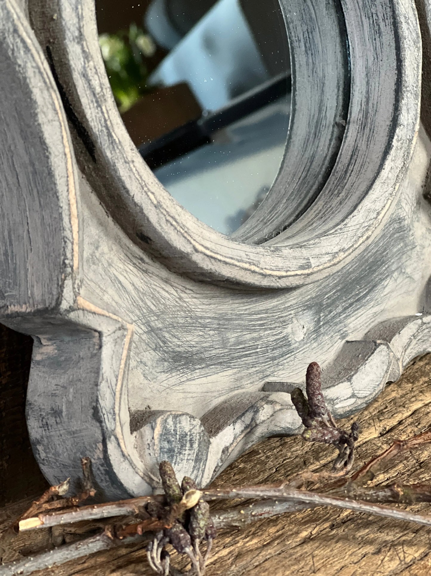 Ox eye mirror