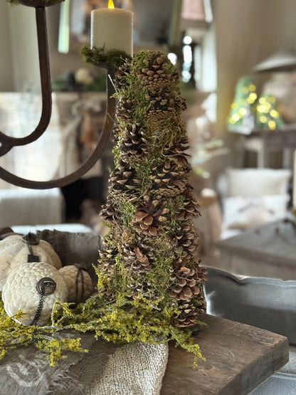 Moos-Tannenzapfenbaum – 40 cm