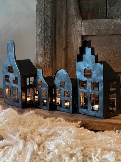Metal facade house, model L1