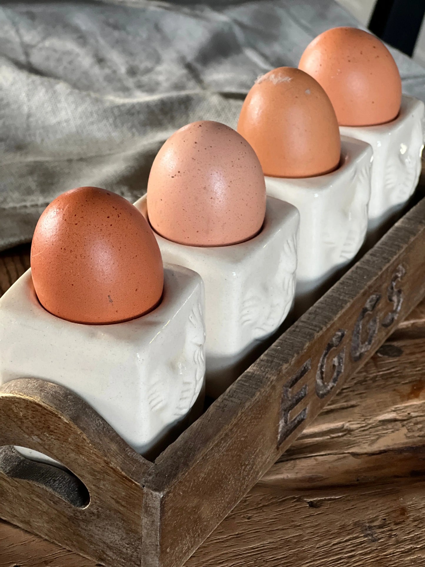 Egg cup set of 4