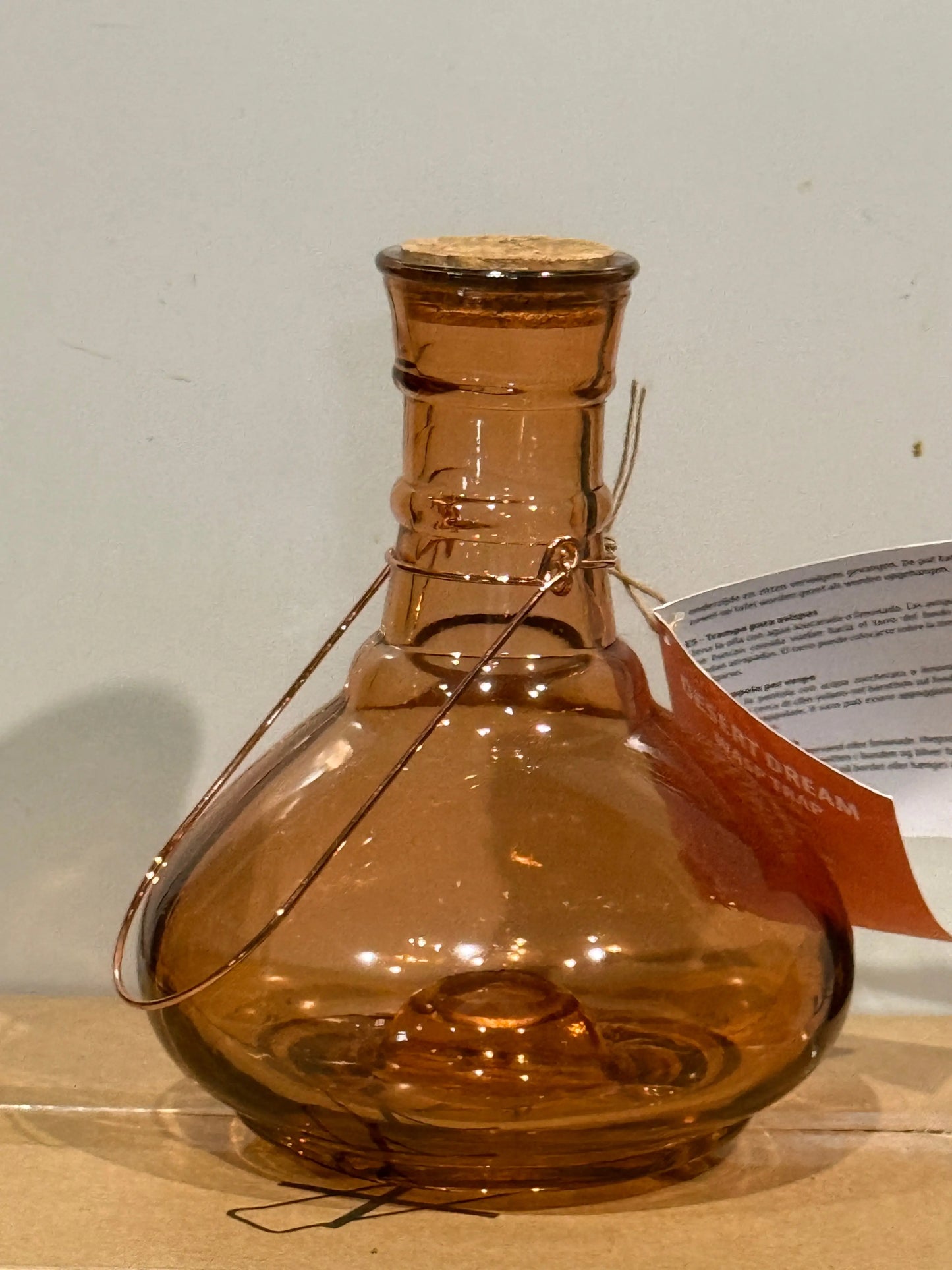 Wasp pot available in 3 colours