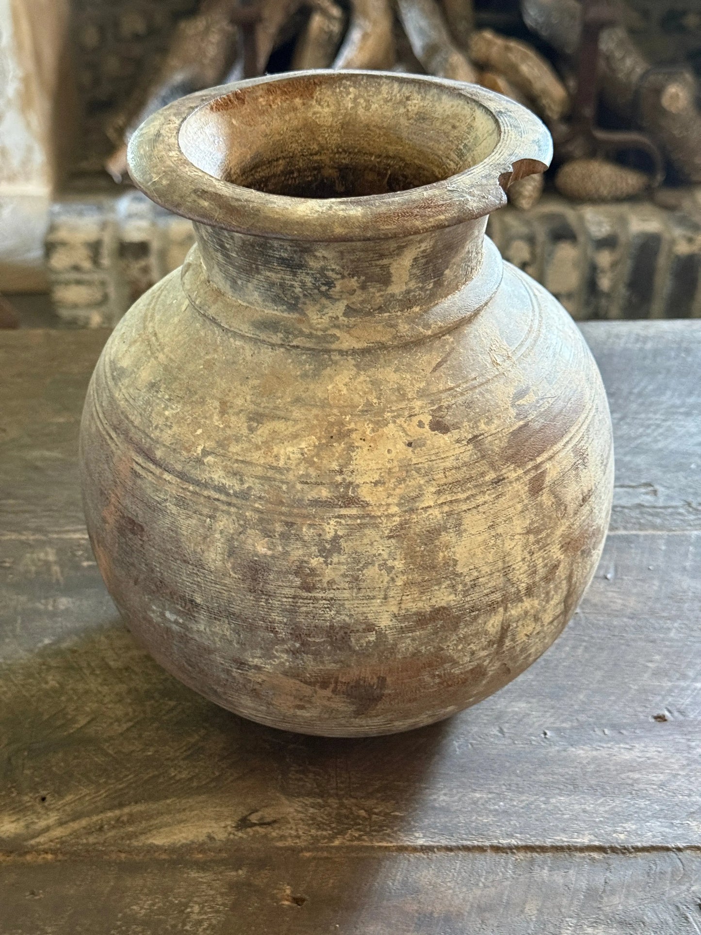 Nepalese bulbous pot/vase - old pot from India - Trapa Living