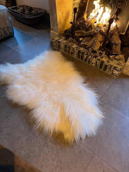 Icelandic cream white coat